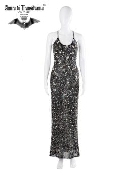 Abito couture con paillette e strass ricamato a mano