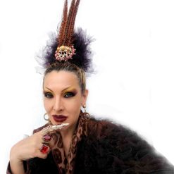 Colbacco in tulle marrone