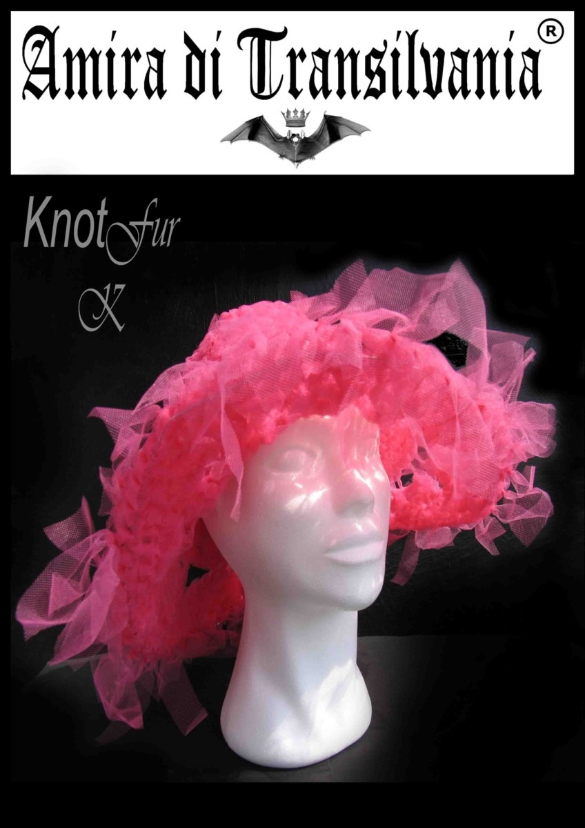 Cappello turchese in tulle brand KnotFur