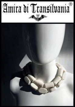 Collier bianco di zucchero