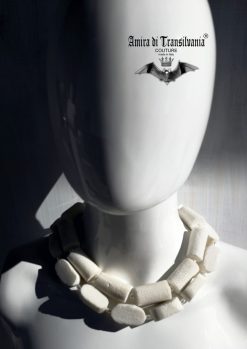 Collier bianco di zucchero
