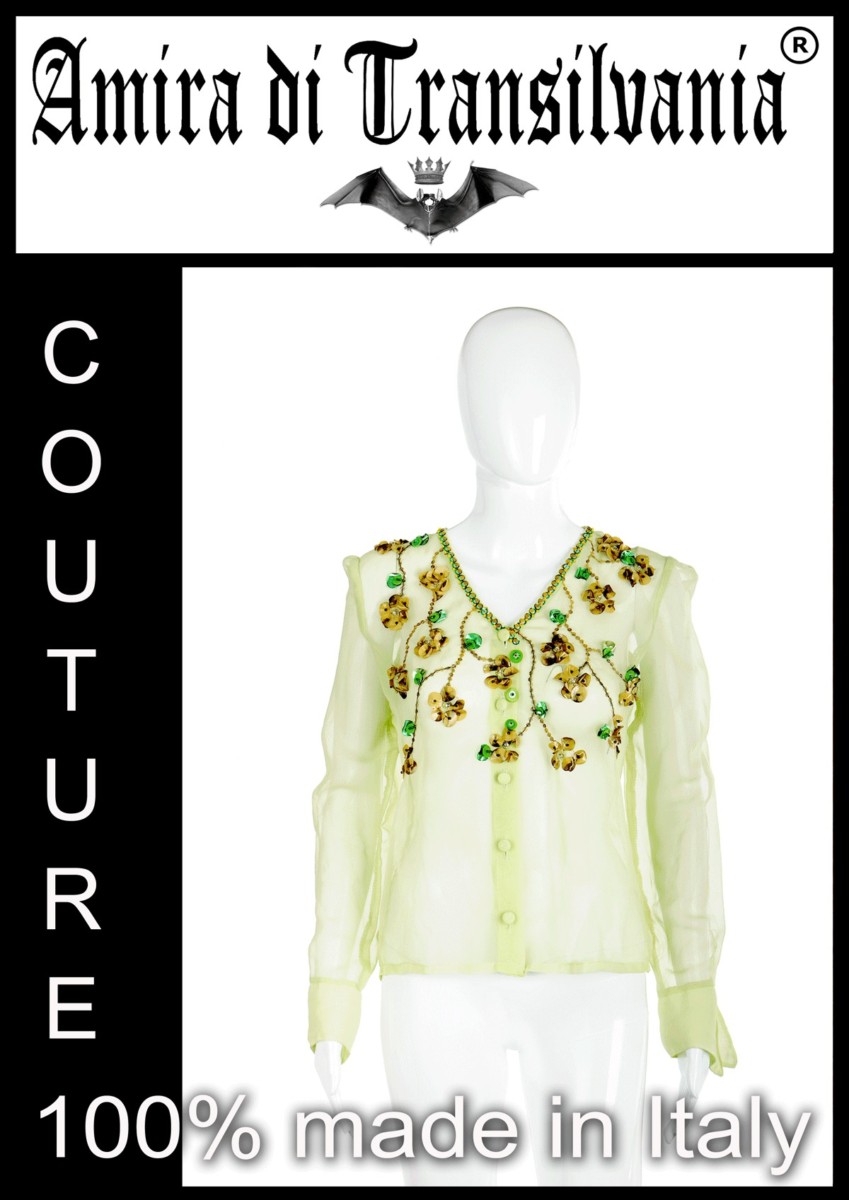 Camicia in voal ricamata con fiori