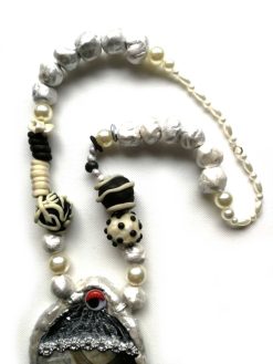 Collana art decò ritratto