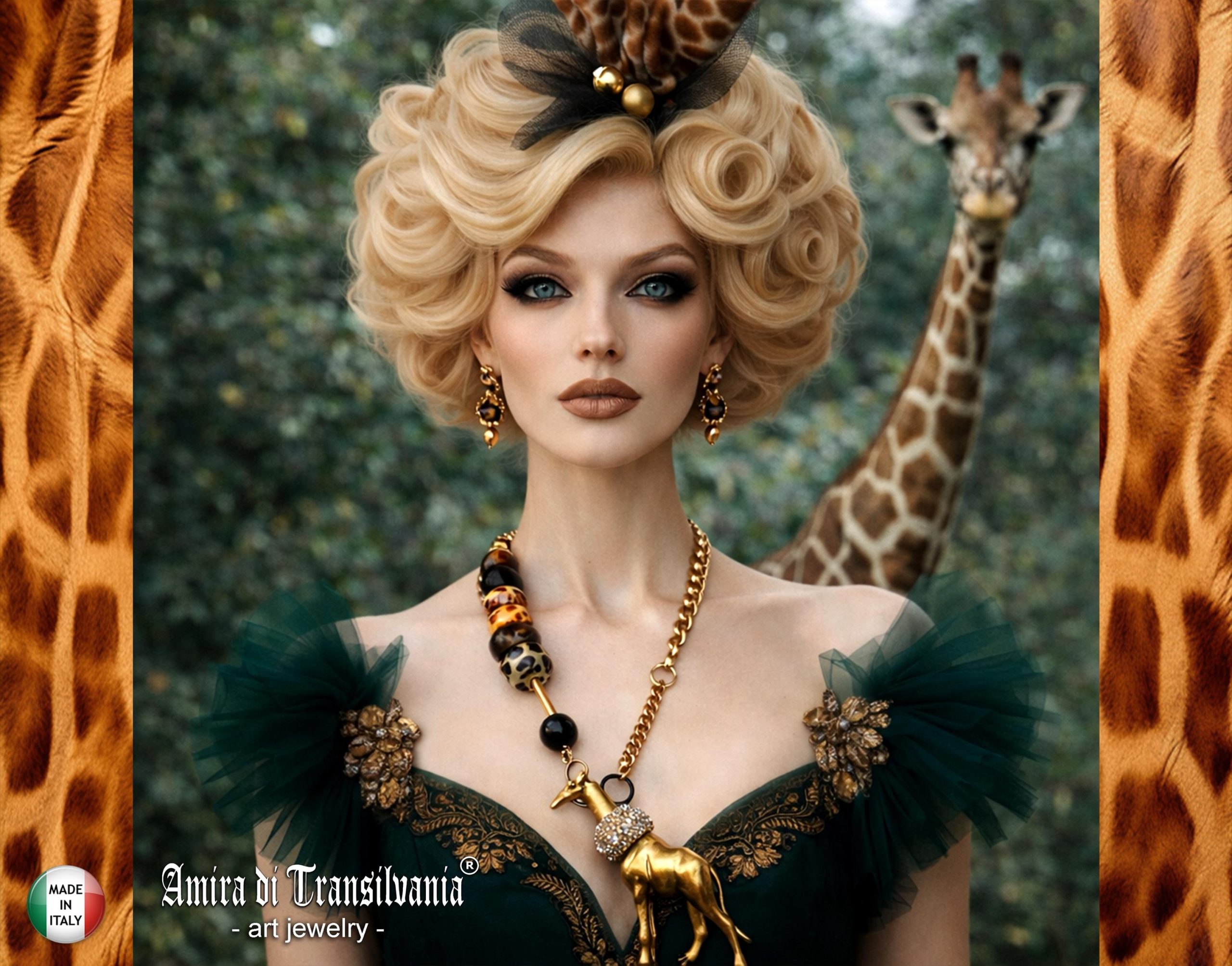 Designer Jewelry, Extravagant Pendant Animal, Giraffe Locket Statement Necklace Savana Wild Charm Beaded Chain