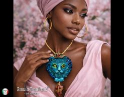 Cat Jewelry Necklace, 3D Sculptural Heart, Elegant Statement Stone Charm Animal Crown Maximalist Pendant