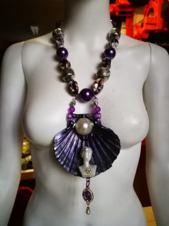 Shell Pendant Amethyst Statement Rhinestone Ball Accents Big Bold Chunky Necklaces Design Beaded Jewelry