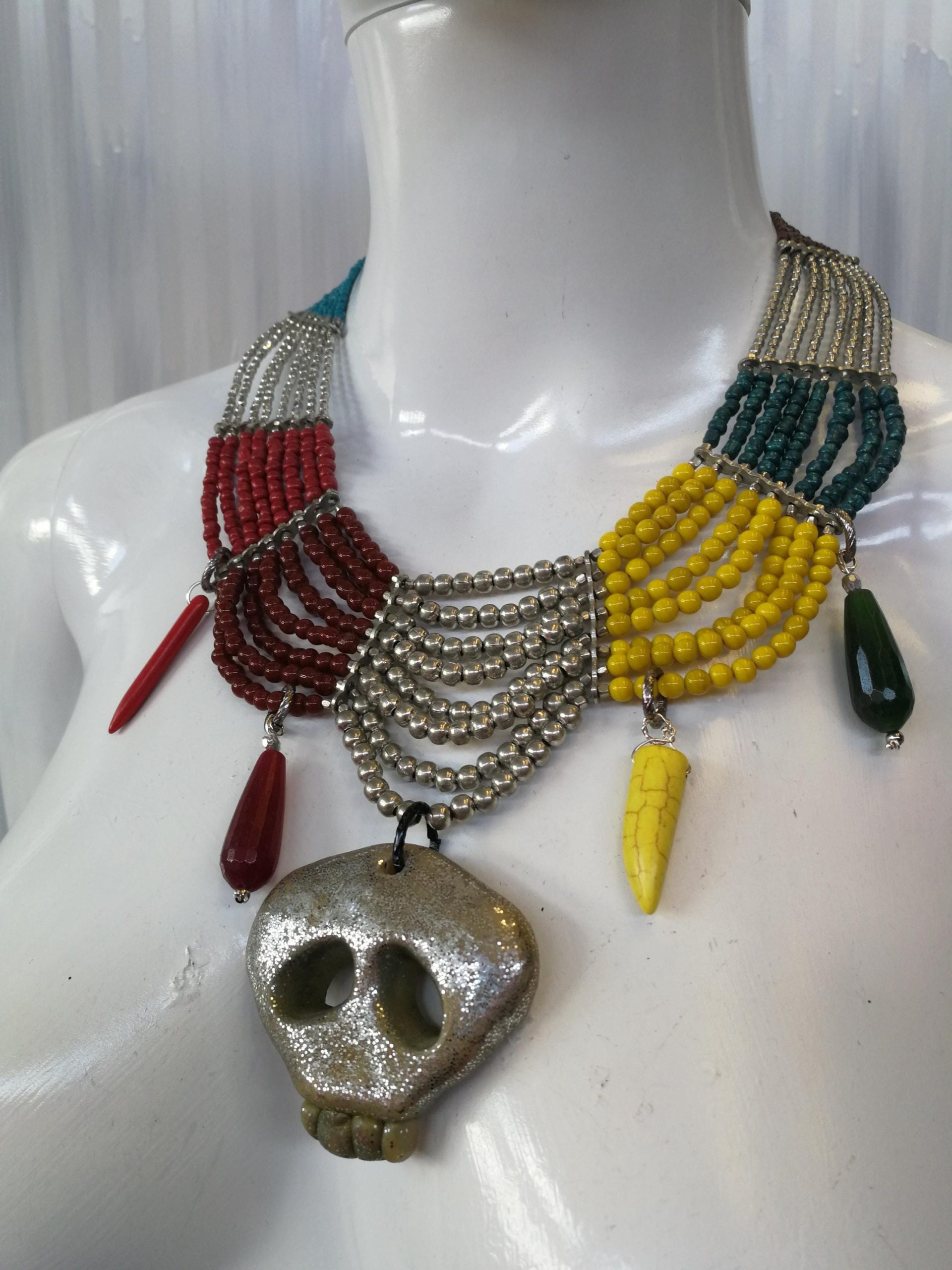 Mexican Jewelry, Ethnic Glamour Necklace, Whimsical Skull Pendant, Luxury Boho Charm Tribal Horn Gemstone