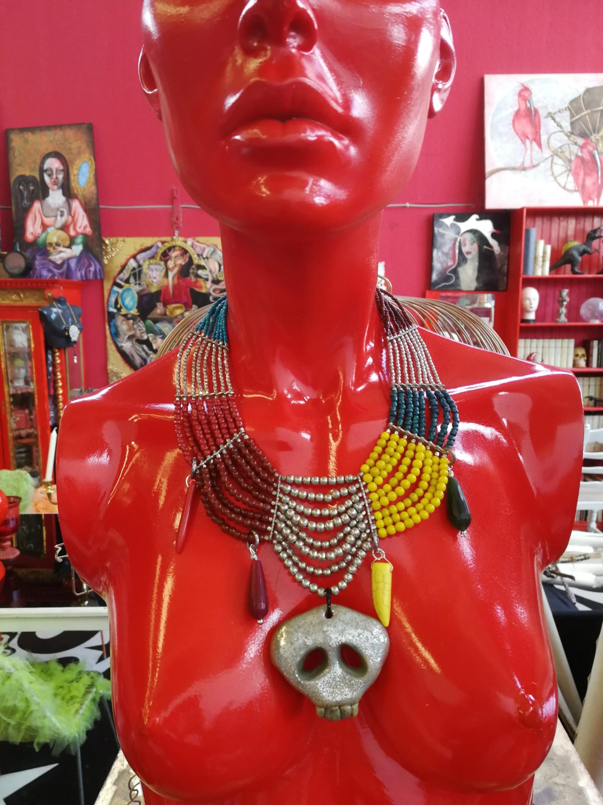 Mexican Jewelry, Ethnic Glamour Necklace, Whimsical Skull Pendant, Luxury Boho Charm Tribal Horn Gemstone