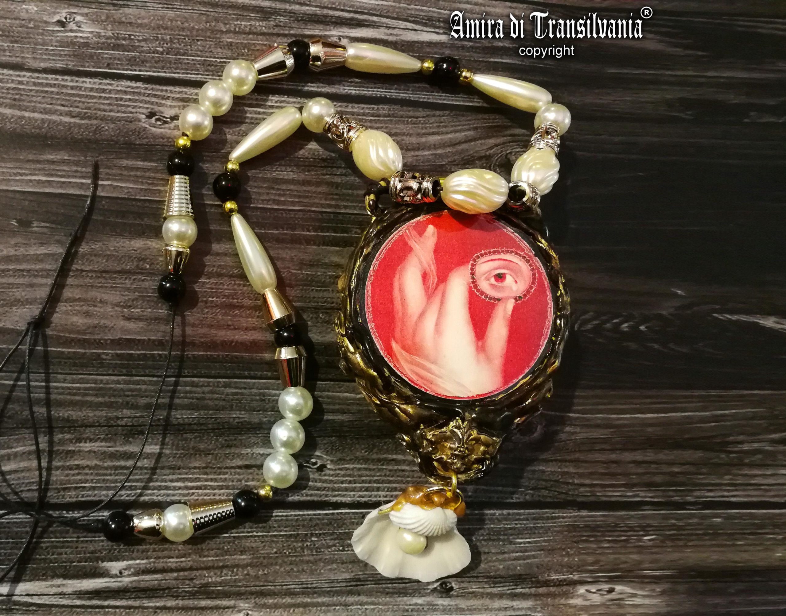 Baroque Pearl Necklace, Conch Shell Eye & Hand Jewelry, Luxury Pendant Rococo Charm Statement Jewellery