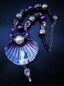 Shell Pendant Amethyst Statement Rhinestone Ball Accents Big Bold Chunky Necklaces Design Beaded Jewelry