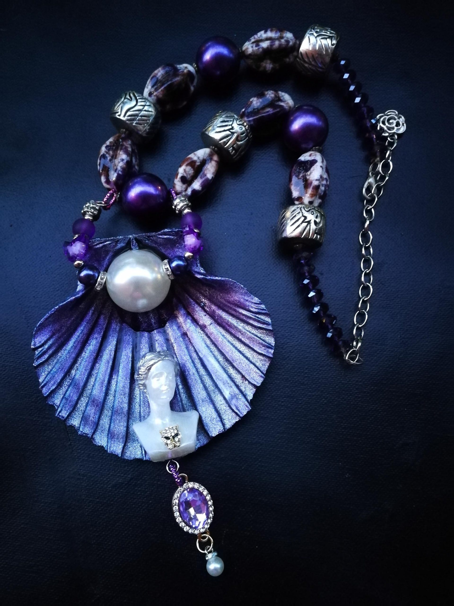 Shell Pendant Amethyst Statement Rhinestone Ball Accents Big Bold Chunky Necklaces Design Beaded Jewelry