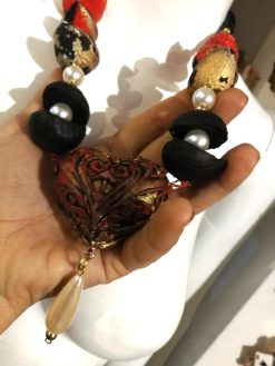 Sacred Heart, Burning Flame Ladies Jewel Chunky Natural Beaded Jewelry, Baroque Pendant Charm Collar