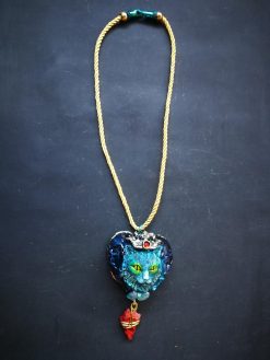 Cat Jewelry Necklace, 3D Sculptural Heart, Elegant Statement Stone Charm Animal Crown Maximalist Pendant