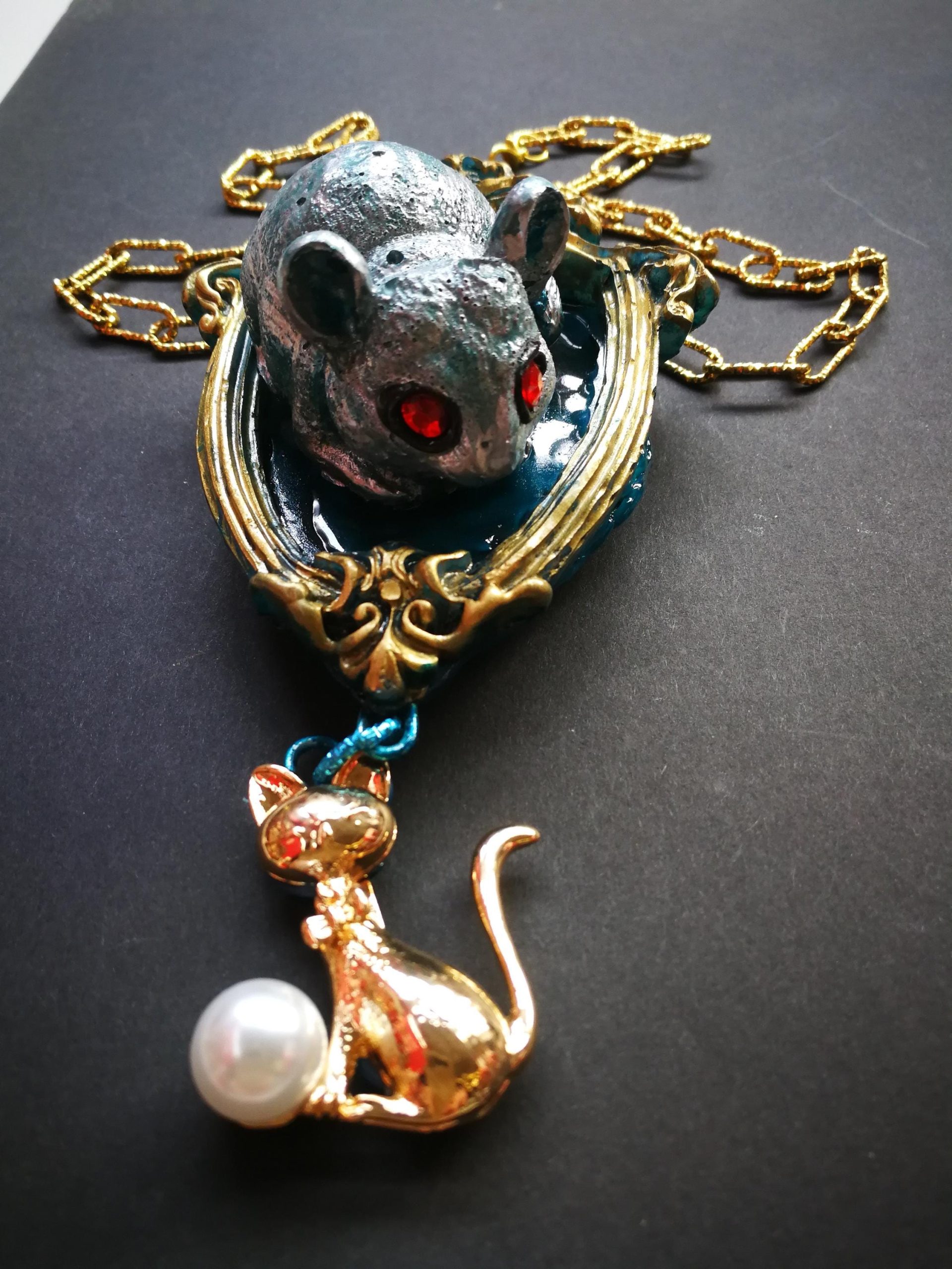 Cat Jewelry Necklace, Animal Mouse Blazon Charm Pendant, Chain Jewellery Nature Elegant Jewel Bib