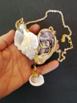 Shell Jewelry, Sea Glass Necklace Statement Pendant, Luxury Conch Charm Chain Collar Ear Pearl