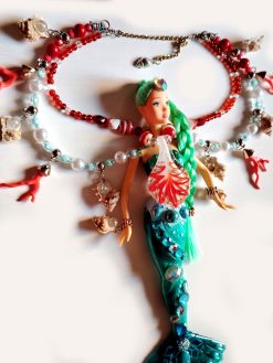 Siren Mermaid, Extravagant Jewelry Futuristic Doll Fish, Bib Pendant Seashell Conch Shell Coral Charm
