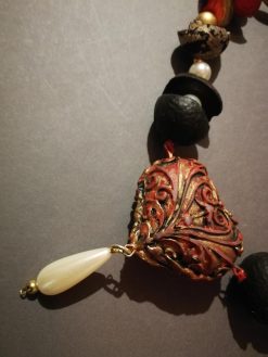 Sacred Heart, Burning Flame Ladies Jewel Chunky Natural Beaded Jewelry, Baroque Pendant Charm Collar