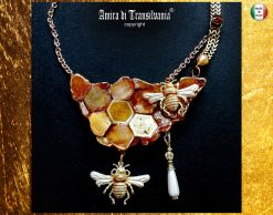 Statement Jewelry, Queen Bee Necklace Luxury Gold Bumble Honey Insect Pendant Sculptural Gemstone Charm