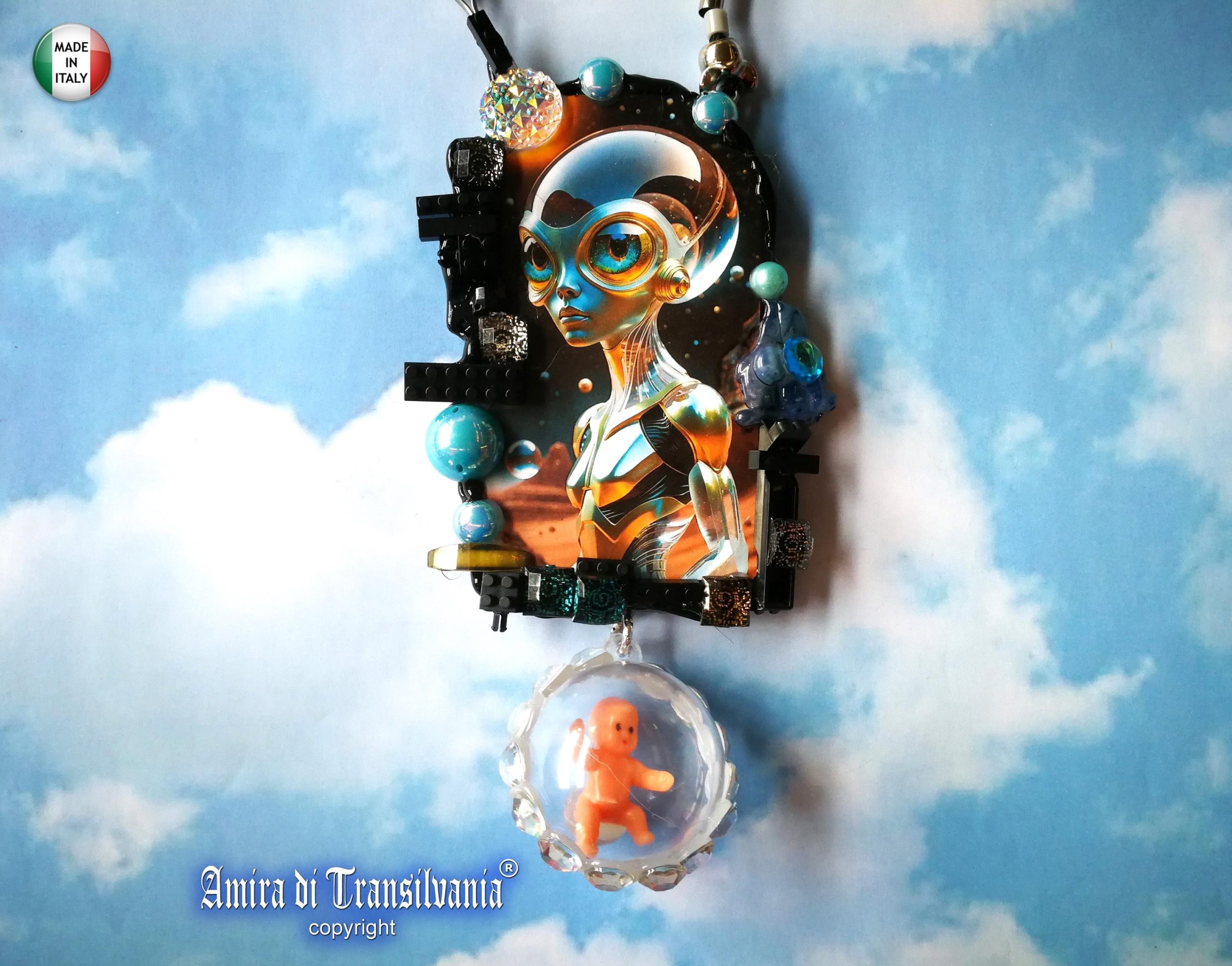 Futuristic Necklace Alien, Avant-garde UFO Jewelry, Area 51 Extraterrestrial E.T Designer Pendant Charm