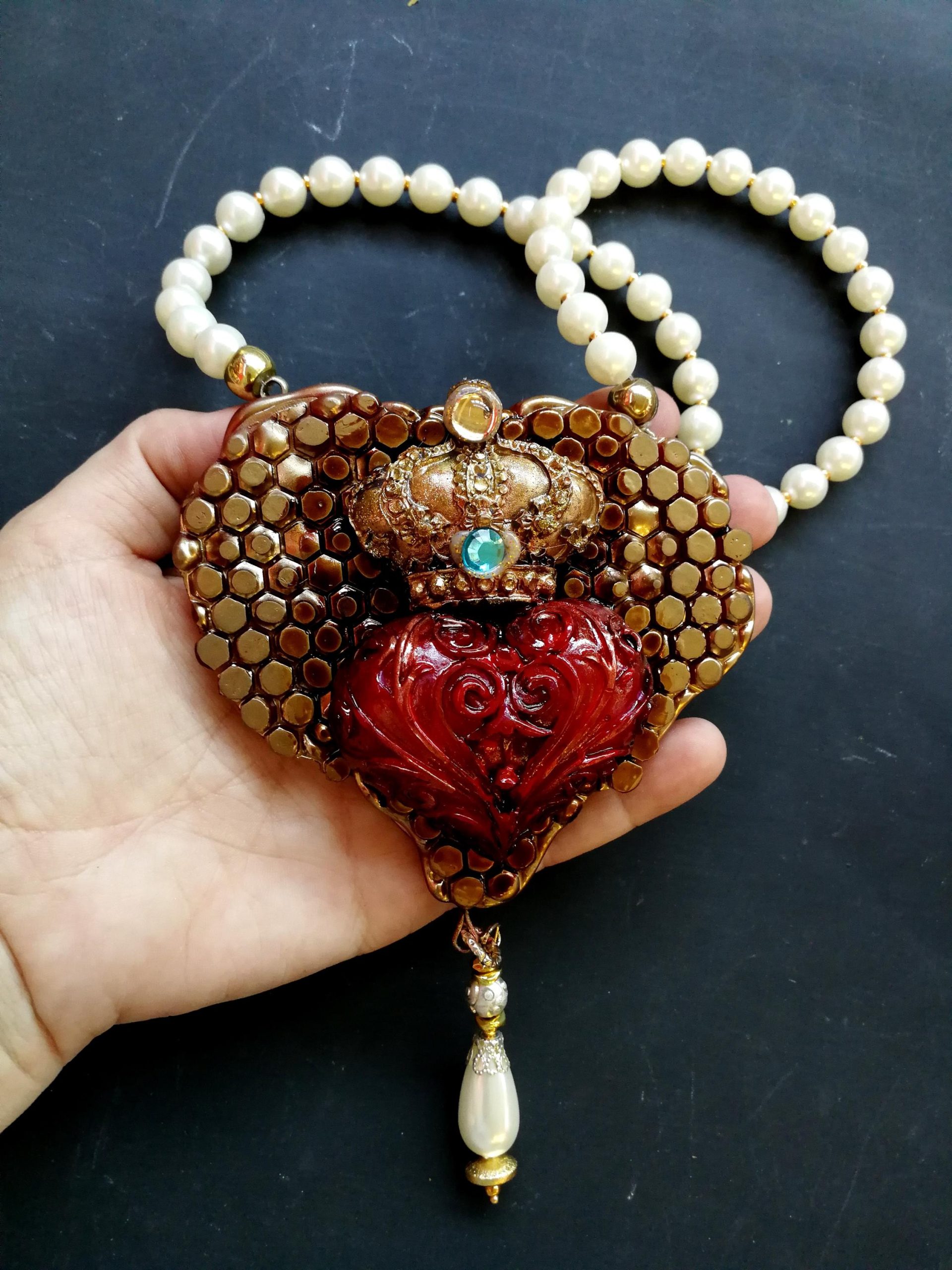 Luxury Necklace, Bee Nest Bumble Honey Pendant, Broken Heart Jewelry Charm Pearl Royal Crown