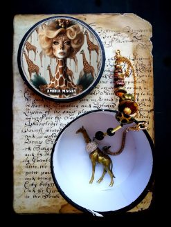 Designer Jewelry, Extravagant Pendant Animal, Giraffe Locket Statement Necklace Savana Wild Charm Beaded Chain