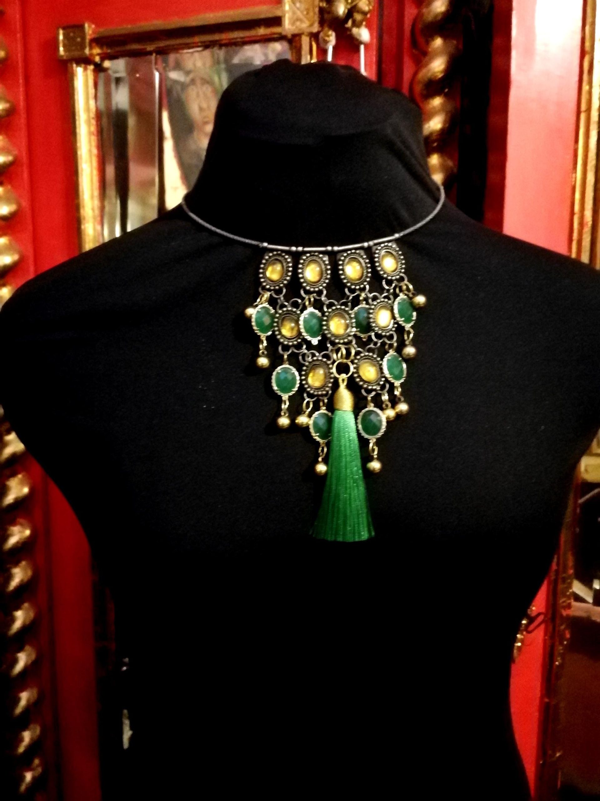 Kelly Green Necklace Crystal Bib Emerald Green Statement Layered Collar Jewelry Luxury Tassel Choker