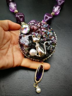 Rough Amethyst Statement Necklace Rhinestone Ball Accents Cat & Moon Chunky Pendant Design Beaded Jewelry