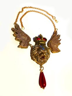 Winged Lion Jewelry, King Gold Bib Necklace, Royal Crown Collar Pearl Drop Pendant Charm