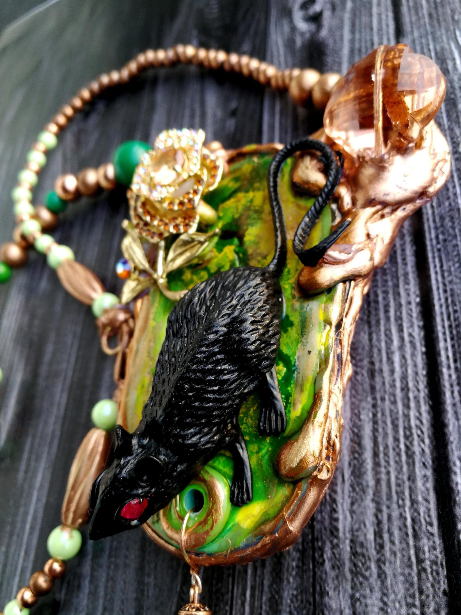 Statement Necklace, Animal Nature Pendant Collar, Liberty Jewelry Collier Copper Crystal, Mouse Pearl Gemtones