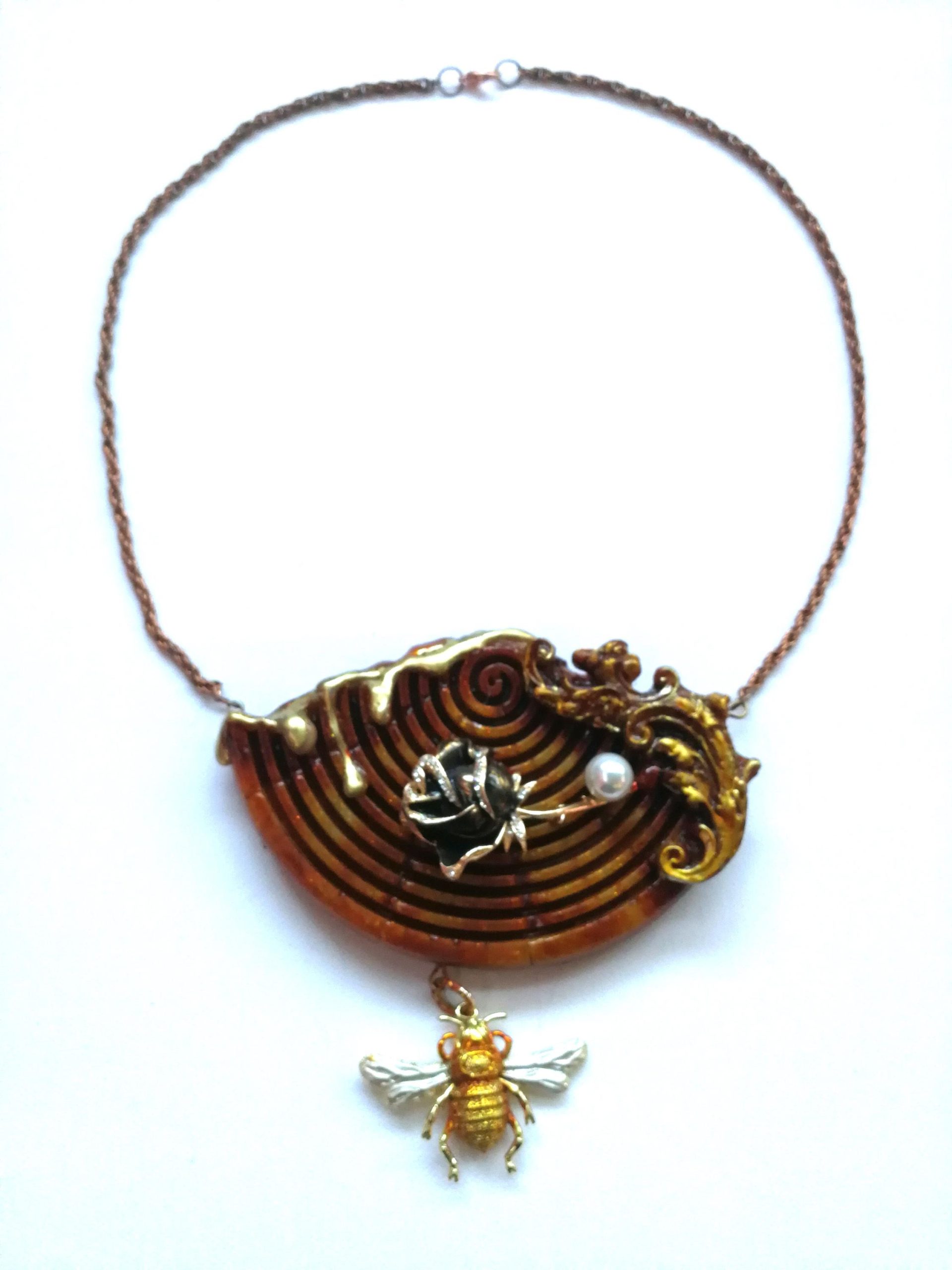 Queen Bee Necklace, Luxury Jewelry Baroque Flower, Gold Bumble Honey Nest Pendant Insect Charm