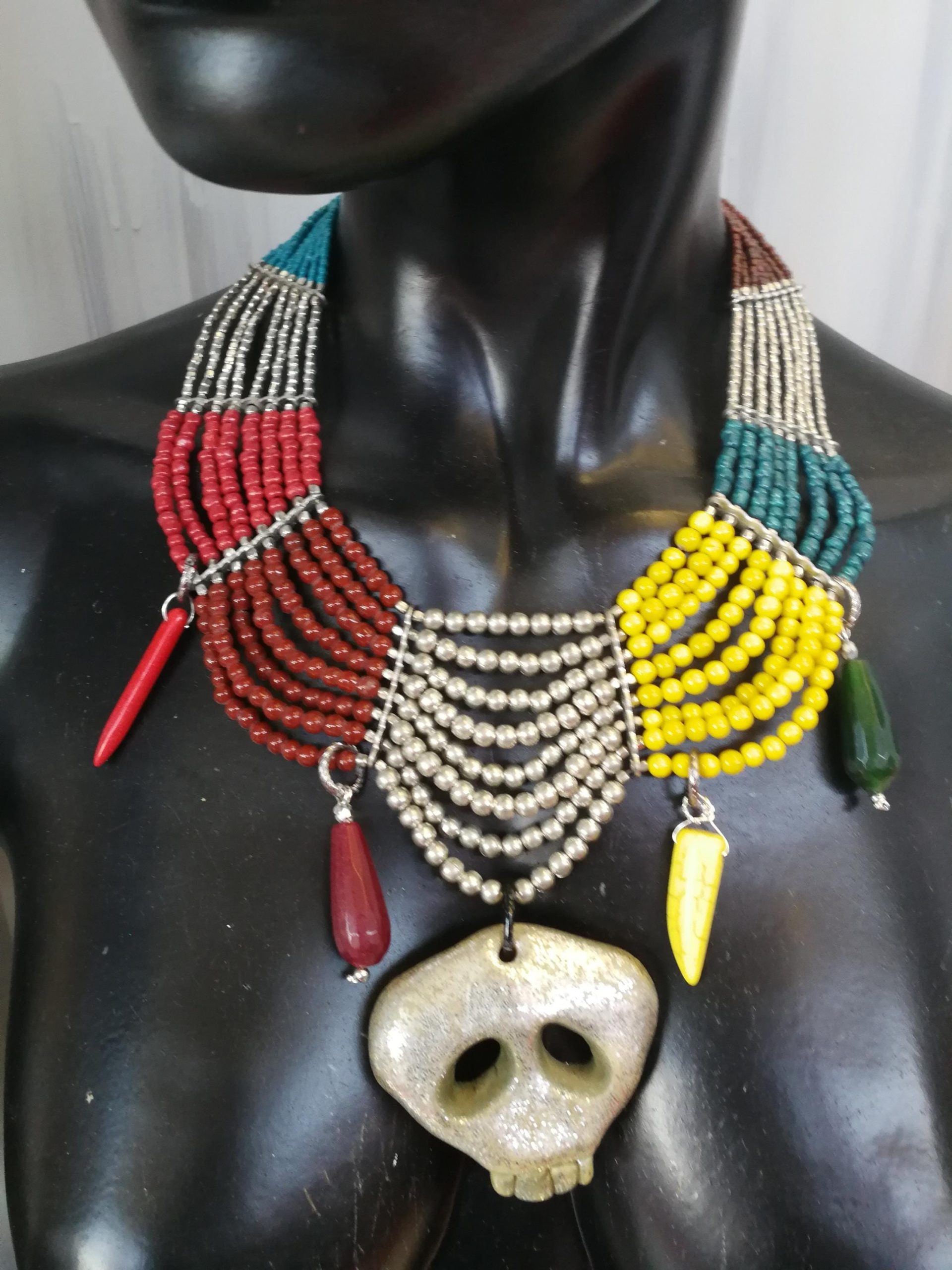 Mexican Jewelry, Ethnic Glamour Necklace, Whimsical Skull Pendant, Luxury Boho Charm Tribal Horn Gemstone