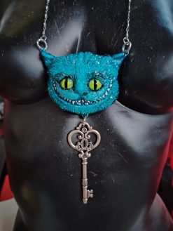 Cheshire Cat, Alice in Wonderland Sculpture Jewelry Necklace, Key Padlock Pendant Charm Fairy Tale
