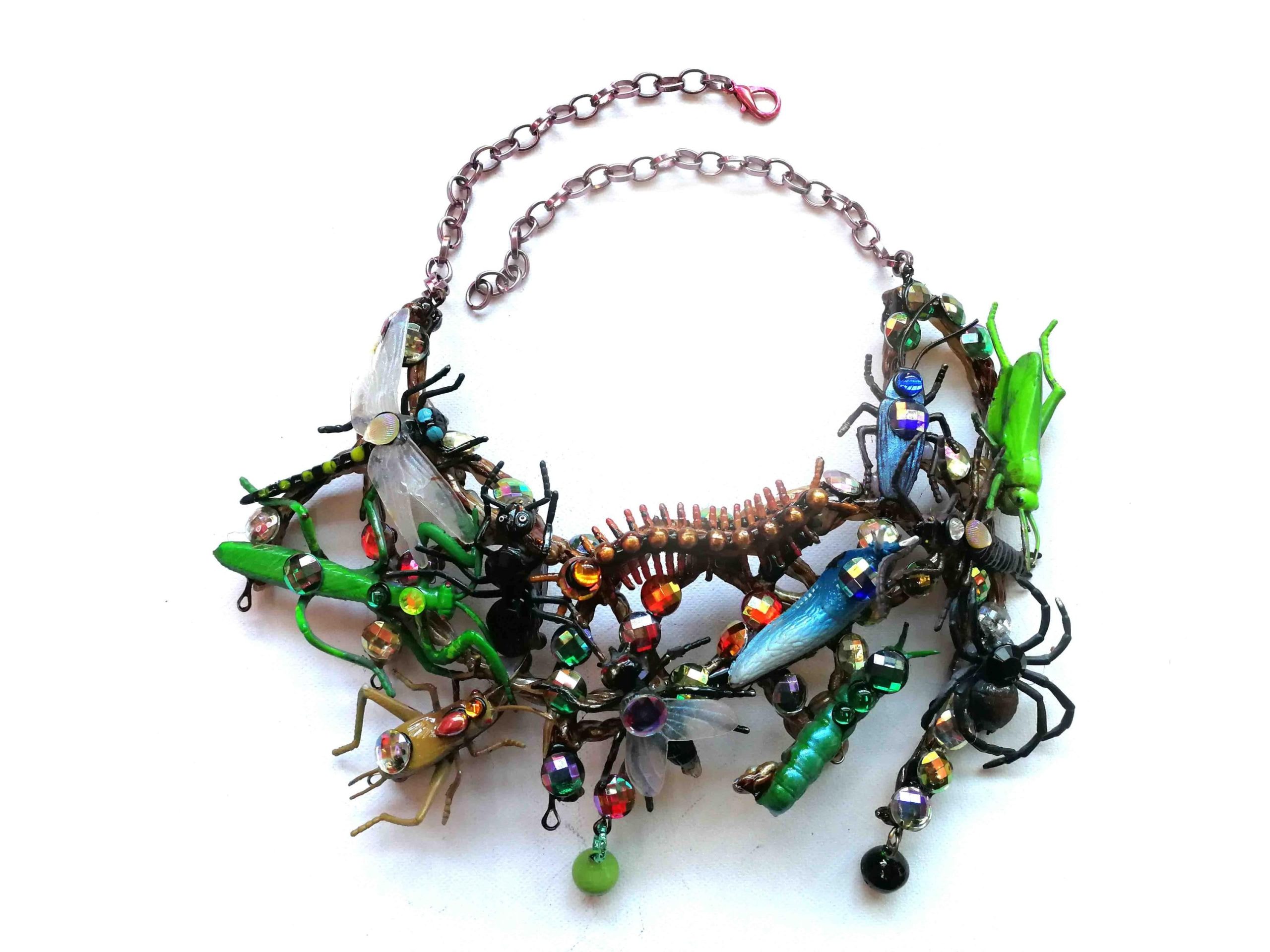 Chunky Insect Necklace, Brutalist Fly Bee Dragonfly Collar Bib