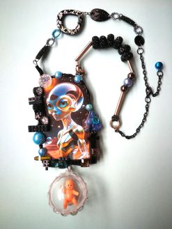 Futuristic Necklace Alien, Avant-garde UFO Jewelry, Area 51 Extraterrestrial E.T Designer Pendant Charm