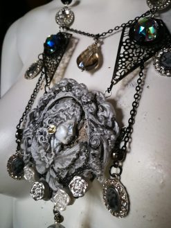 Baroque Luxury Jewelry Rococo Necklace Pendant Filigree Jewel Antique Cameo Bib - Image 22