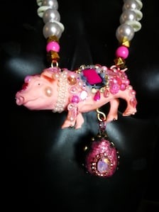 Pig Necklace Whimsical Statement Jewelry Animal Pendant Pearl Collar Oddities Eclectic Charm Beads & Strass