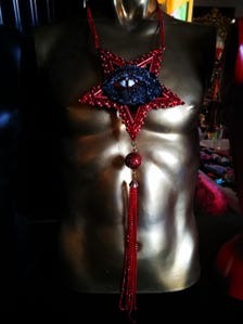 Gothic Jewelry Dragon Eye Pentagram Sculpted Long Necklace Transylvania Baroque Luxury Aristocratic Pendant Charm
