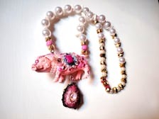 Pig Necklace Whimsical Statement Jewelry Animal Pendant Pearl Collar Oddities Eclectic Charm Beads & Strass