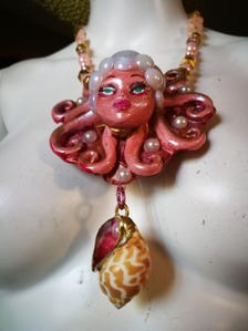 Octopus Pendant Fine Jewelry Statement Shell Necklace Sculpture Carving Couture Jewel Crystals & Gemstone Beads